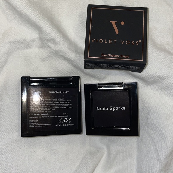 Eyeshadows - Picture 3 of 10